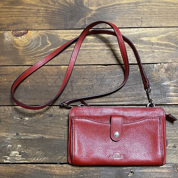 Coach Noa Pop Up Messenger Crossbody Bag in Pebble Red Leather - Picture 1 of 16